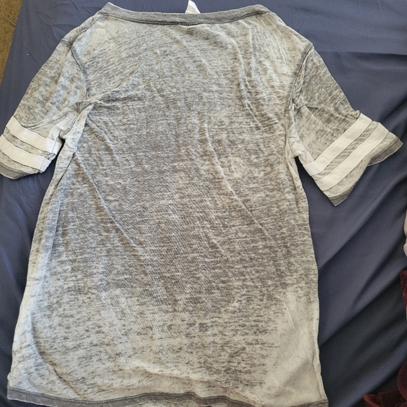 Disney mickey and minnie varsity stripe tshirt size small - Picture 5 of 5